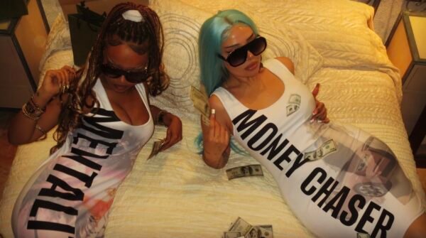RICH MENTALITY - Imagen 9